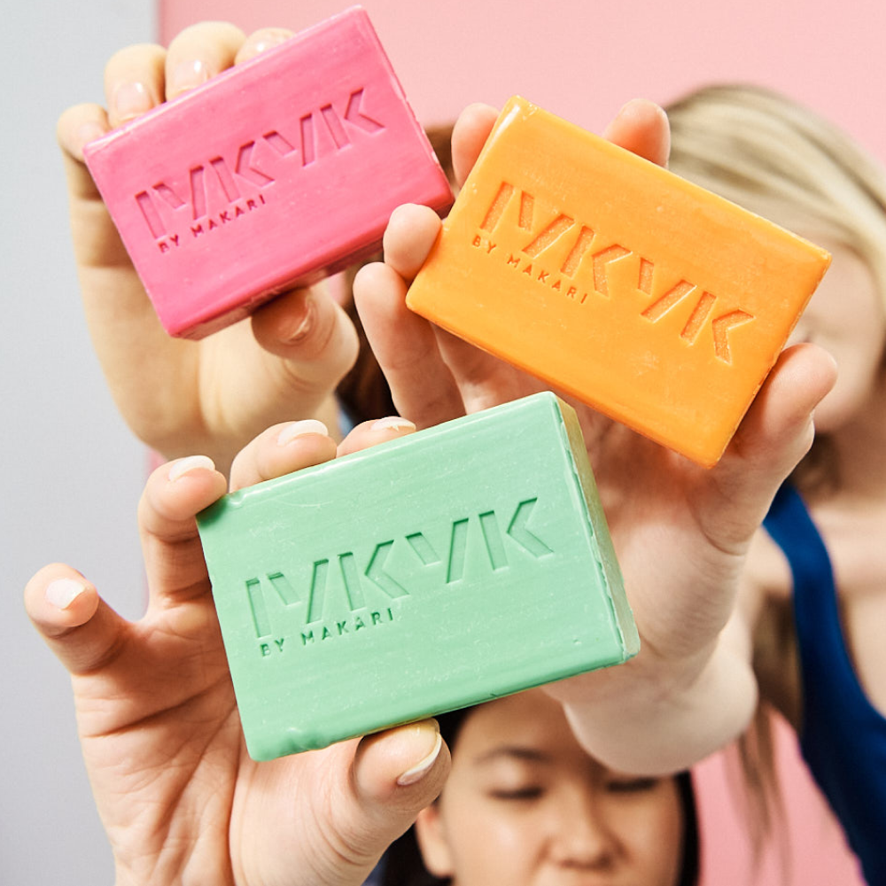 Niacinamide Facial Cleansing Bar - IYKYK - Image 4