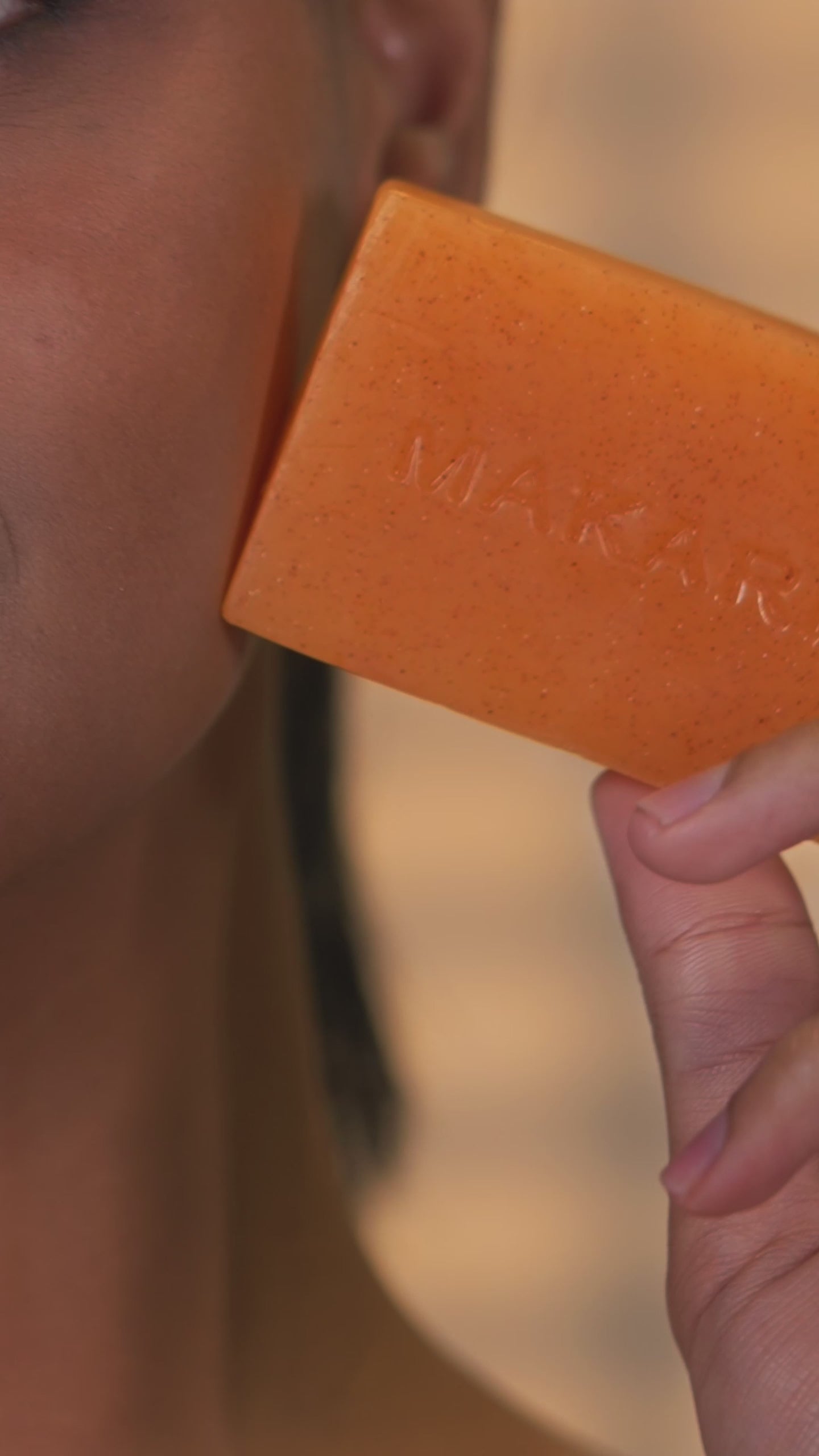 Kojic Acid Dark Spot Remover Soap Bars - Image 9