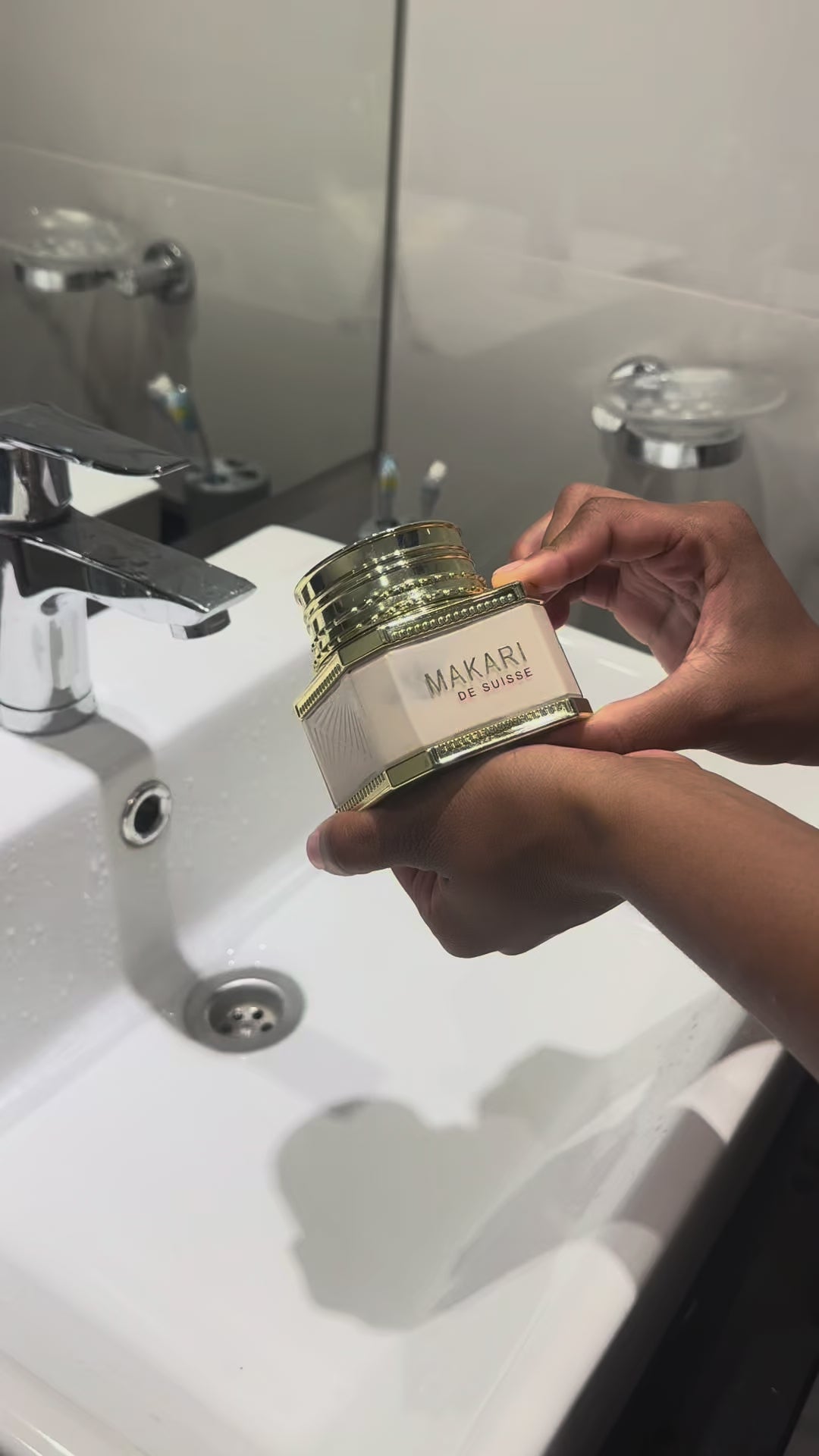 Night Radiance Face Cream - Image 4